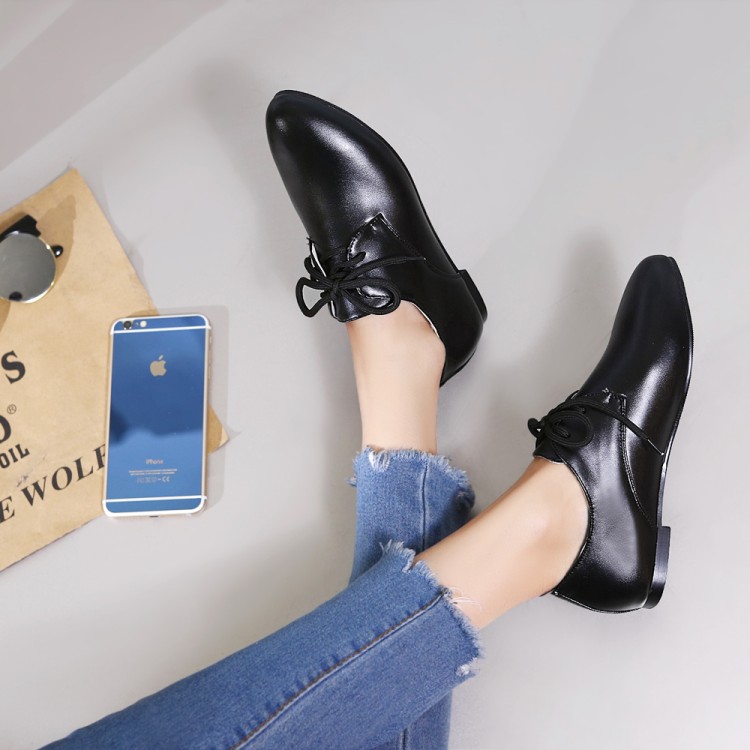 Fashion Flat Shoes - Style a.html - Image 2
