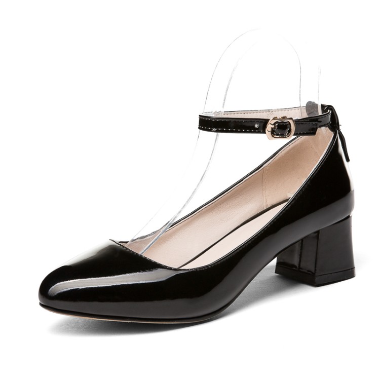 Women's Fashion Flat Shoes with Buckle Strap and Chunky Mid Heel
