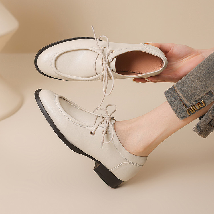 Women's Leather Loafers Low Heel Lace-Up Round Toe Commuter Shoes - Image 3