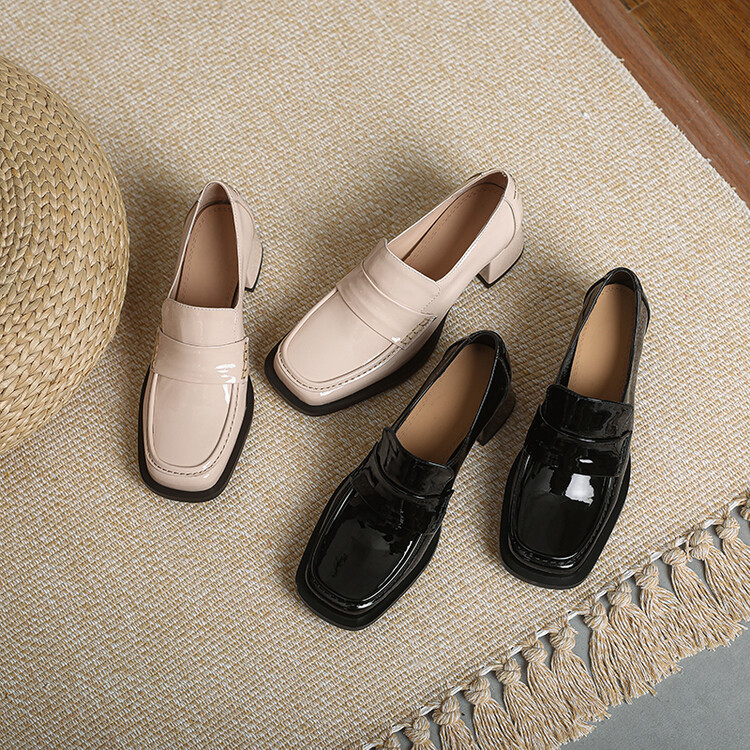 Women's Leather Loafers with Buckle Strap and Chunky Heel - Image 2
