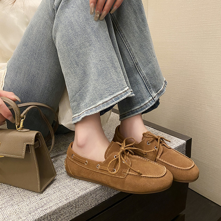 Women's Minimalist Leather Loafers - Spring 2025 Casual Flats - Image 2